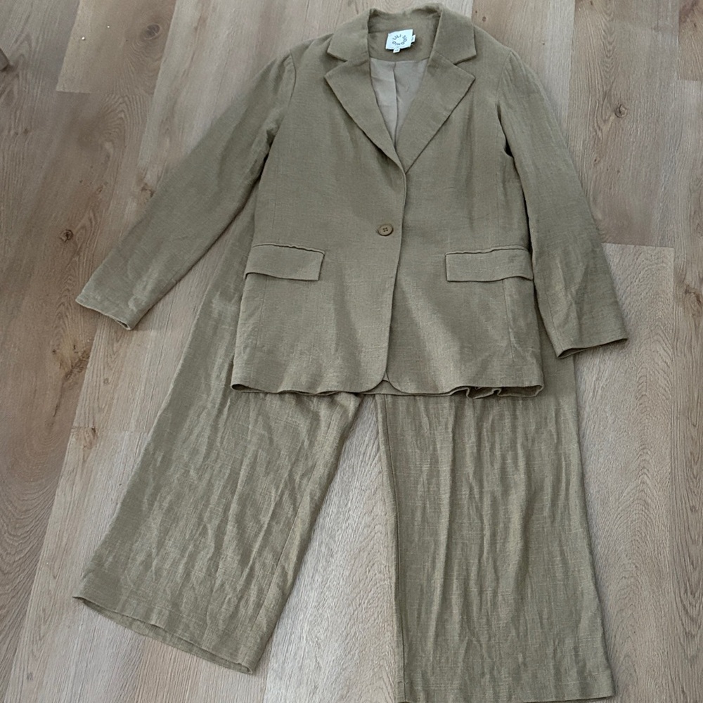 Women's Tan linen Blazer and Pants Set